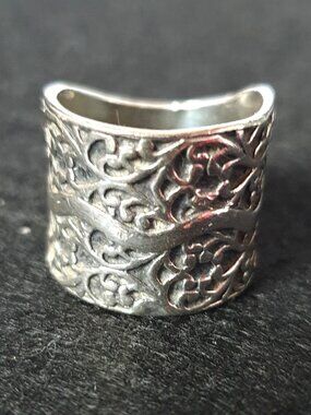 Bold Vintage Silpada “Tree of Life” 925 Sterling Silver Statement Ring